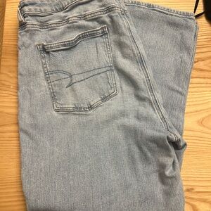 American Eagle Outfitters Women's Mom Jeans